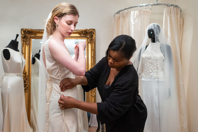 5 Things To Consider Before You Meet With Your Custom Wedding